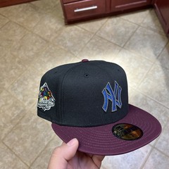 Hat Club Exclusive New York Yankees Stained Glass New Era 59Fifty Size 7 1/2 Hat
