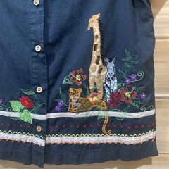 Lemon Grass Shirt Womens Small Black Embroidered Safari Animals Layered Top