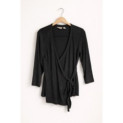 Chicos Travelers Size 1 Medium Black Wrap Top Side Tie 3/4 Sleeve Capsule